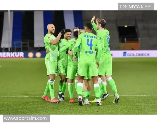 科隆与因戈尔施塔特激战成平局比分揭晓精彩瞬间回顾