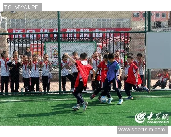 瓦斯科达伽马与克鲁的激烈对决展现足球魅力与团队精神