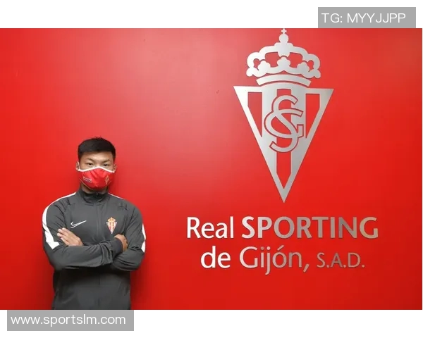 曼城U18青年队对决各大劲旅展现足球新星风采